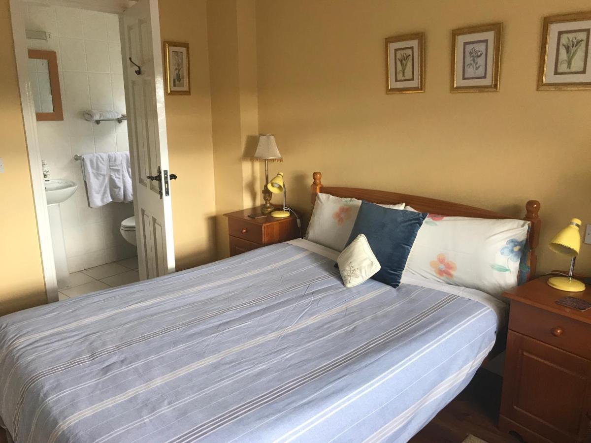 Teac Seain Bar & Bnb Annascaul Экстерьер фото